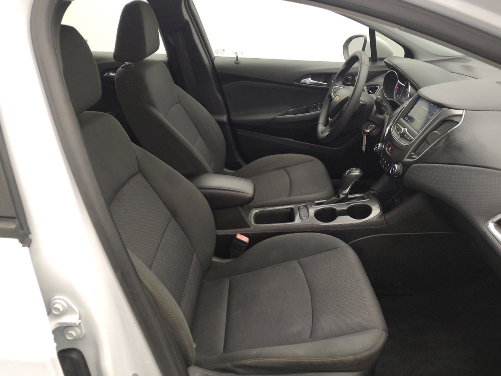 Used 2019 Chevrolet Cruze LS w/ LS Convenience Package FWD image 21