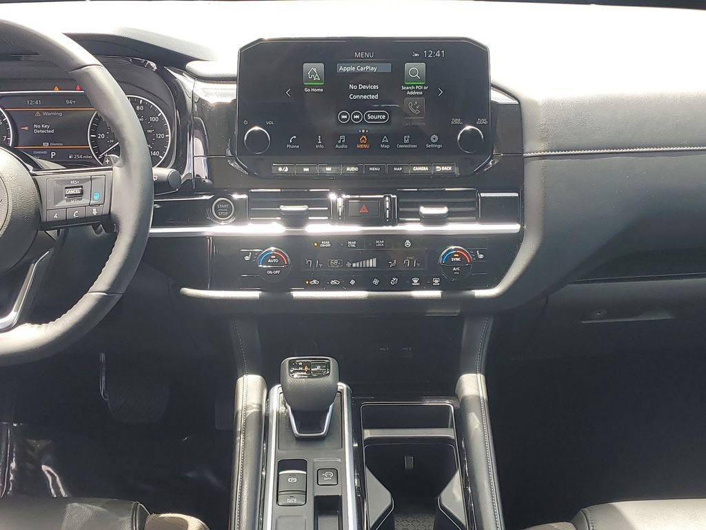 Certified 2024 Nissan Pathfinder SL FWD image 23