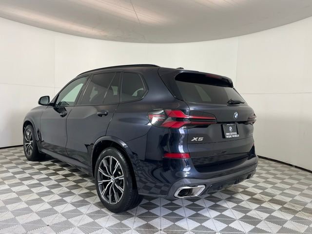 Certified 2024 BMW X5 xDrive40i w/ M Sport Package image 5