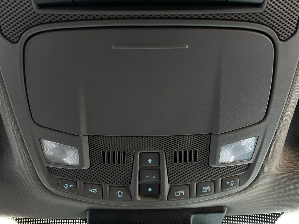 Used 2020 Ford F350 Lariat w/ Lariat Ultimate Package image 55