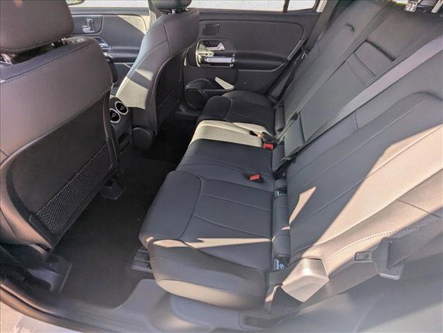 New 2026 Mercedes-Benz GLB 250 image 14