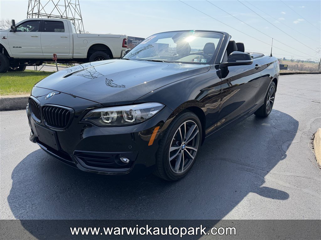 Used 2018 BMW 230i xDrive Convertible AWD/4WD image 3