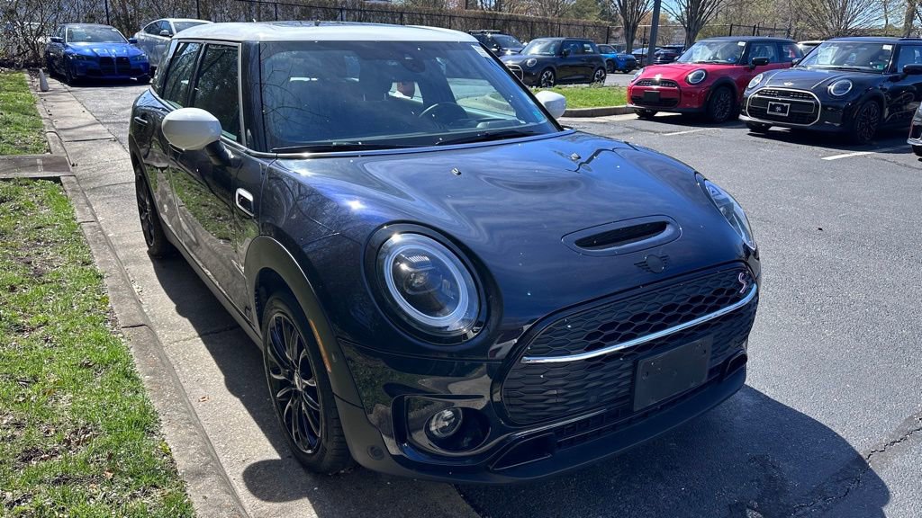 Used 2024 MINI Cooper Clubman S image 1