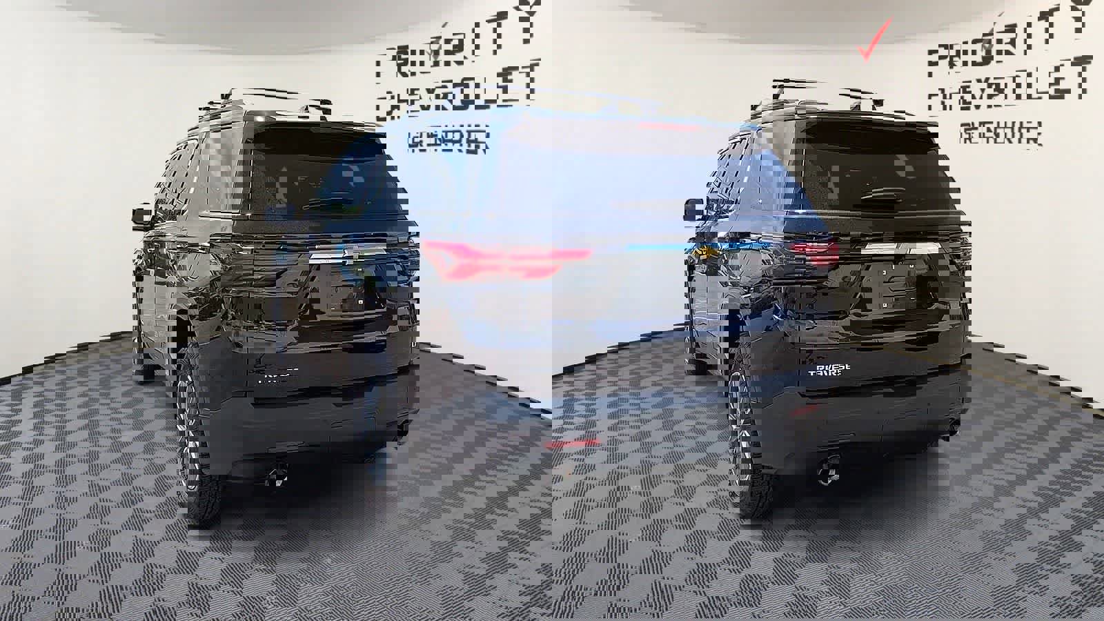 Used 2023 Chevrolet Traverse LT image 7