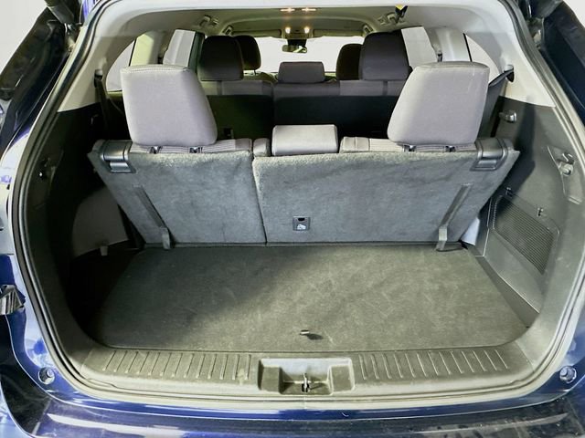 Certified 2025 Toyota Highlander LE image 26