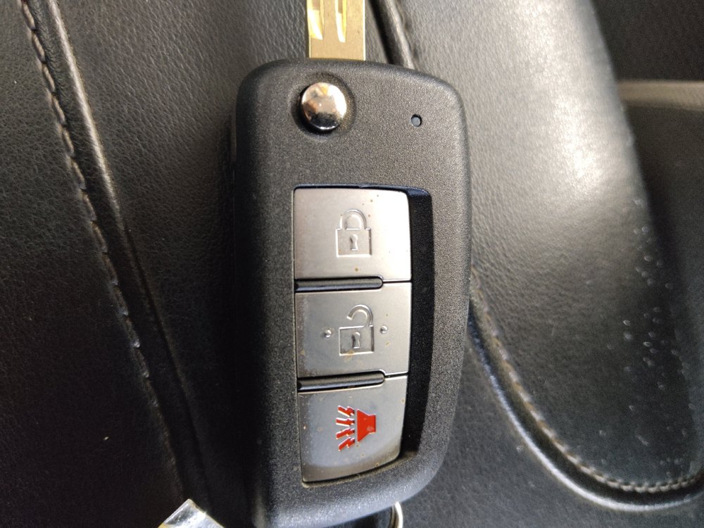 Used 2020 Nissan Rogue Sport S FWD image 32