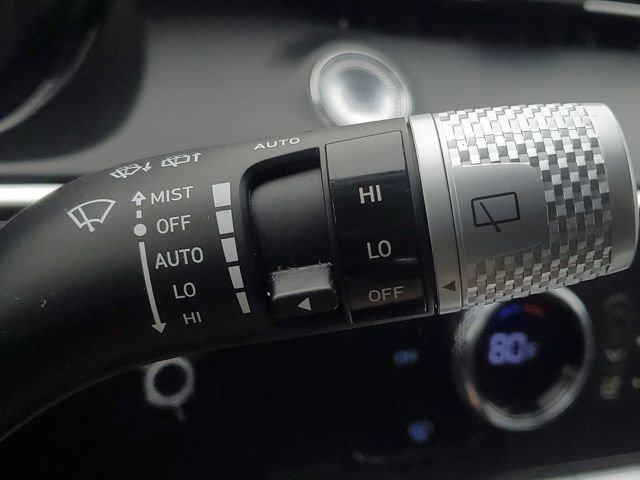 Used 2025 Genesis GV70 2.5T image 14