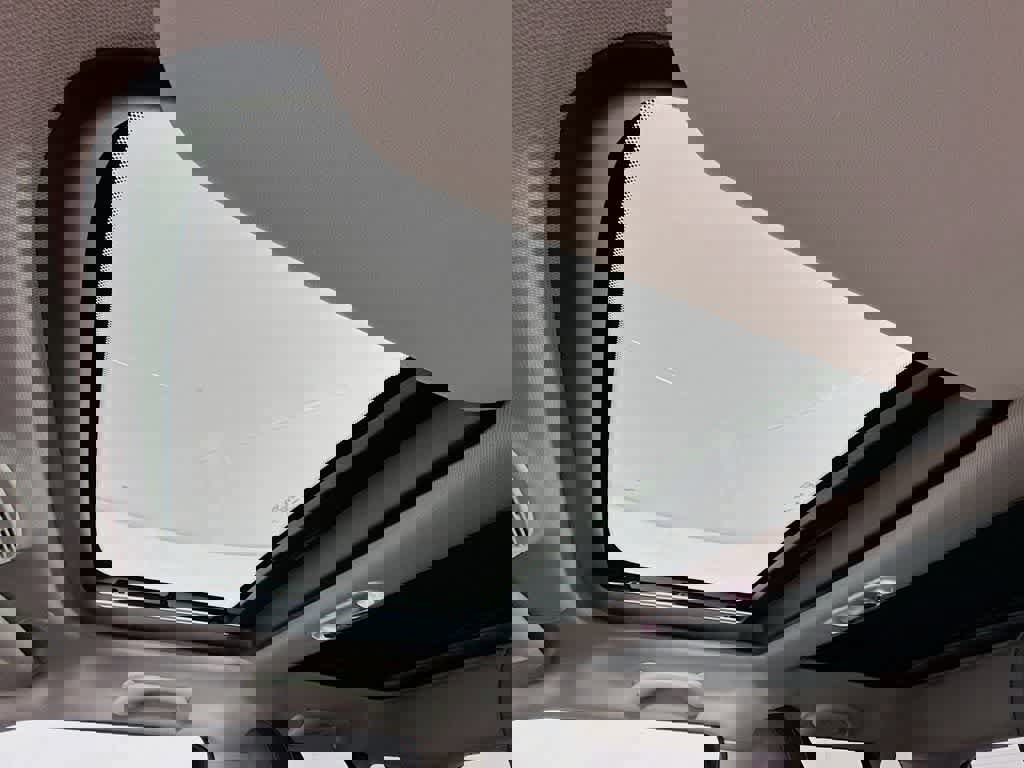 Used 2016 MINI Cooper S image 29