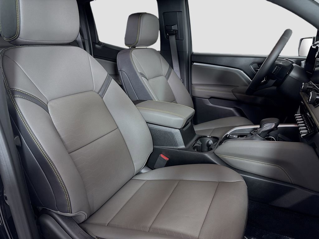 New 2026 Chevrolet Colorado ZR2 w/ Midnight Edition AWD/4WD image 28