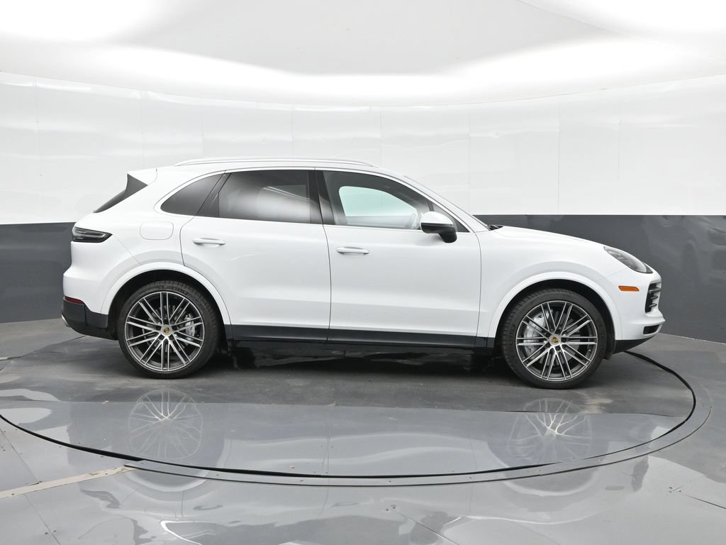 Certified 2022 Porsche Cayenne AWD/4WD image 10