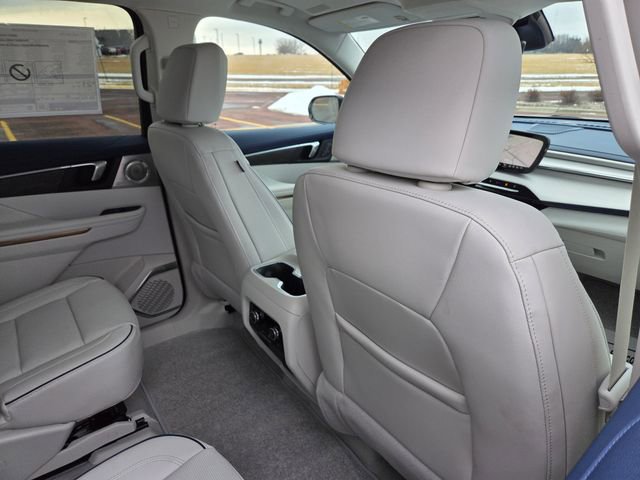 New 2026 Buick Enclave Avenir w/ Super Cruise Package AWD/4WD image 48
