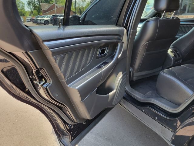 Used 2018 Ford Taurus SHO AWD/4WD image 21