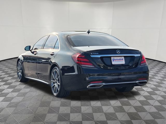 Used 2019 Mercedes-Benz S 560 Sedan image 3