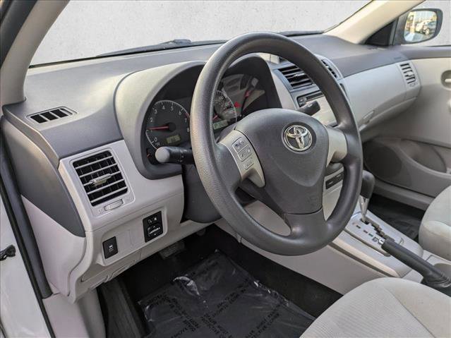 Used 2013 Toyota Corolla LE image 10