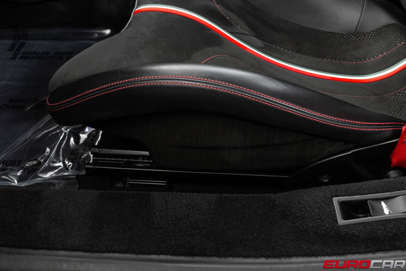 Used 2022 Ferrari F8 Tributo image 46