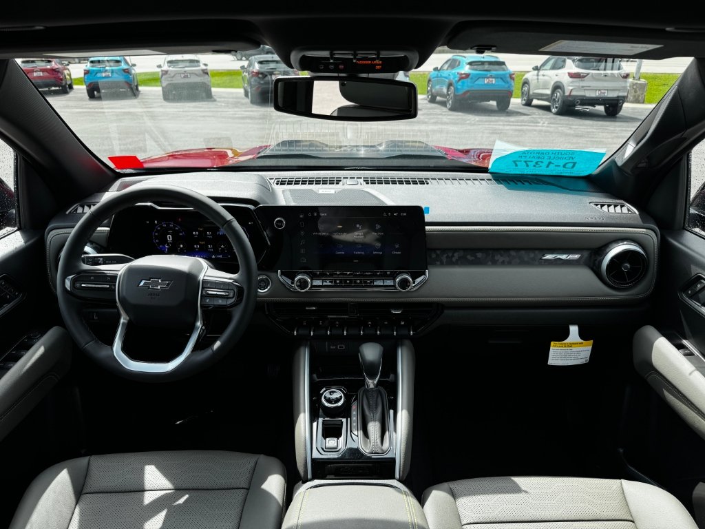 New 2026 Chevrolet Colorado ZR2 w/ Technology Package AWD/4WD image 22