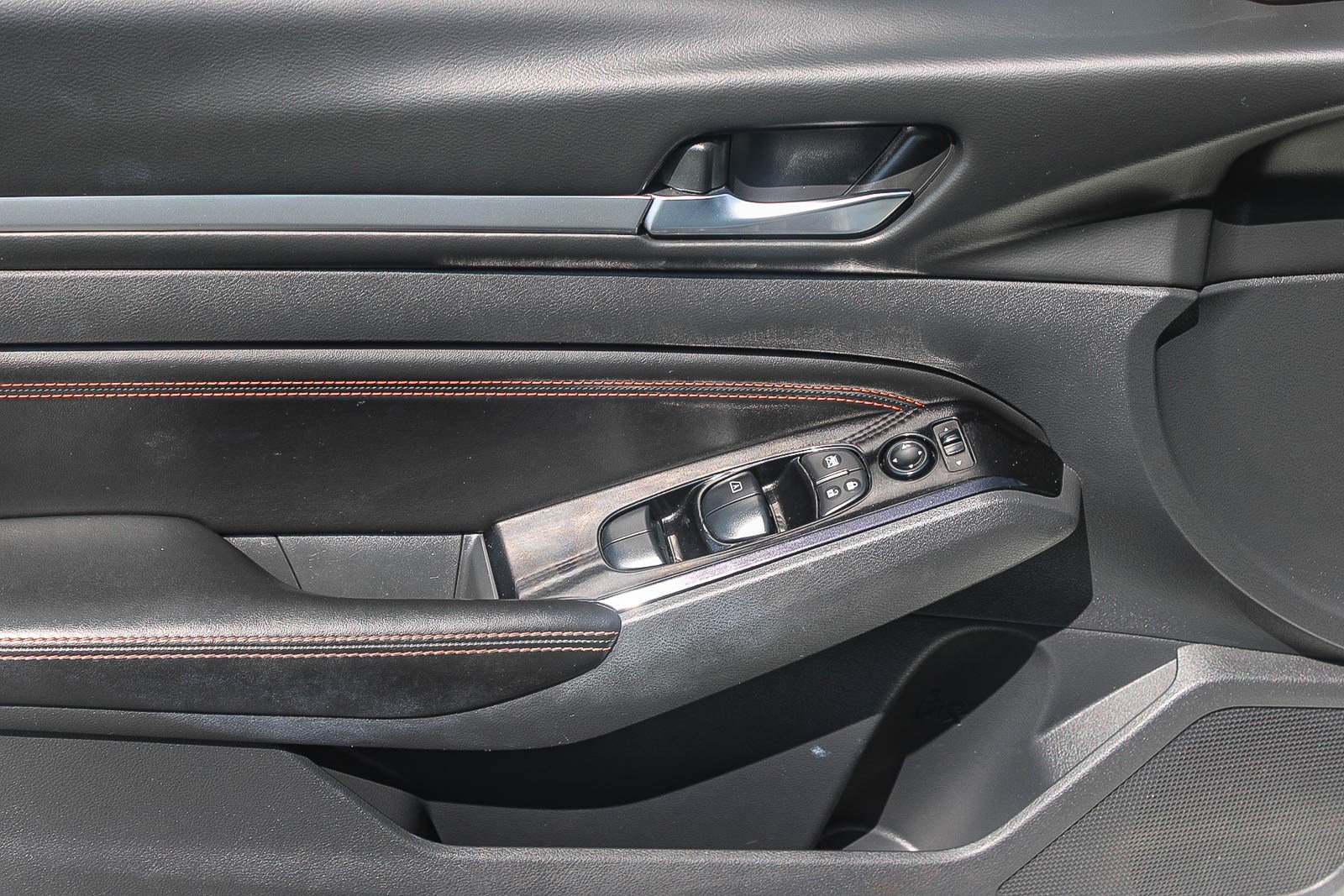 Used 2023 Nissan Altima 2.5 SR image 21