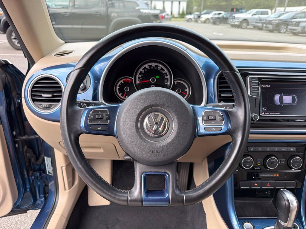 Used 2019 Volkswagen Beetle 2.0T SE w/ SE Premium Package FWD image 16
