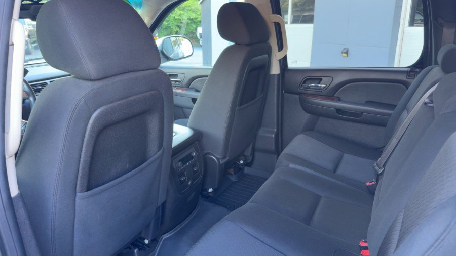 Used 2012 Chevrolet Avalanche LS w/ All-Star Edition AWD/4WD image 11