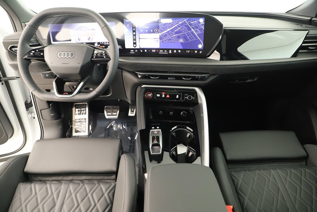 New 2026 Audi SQ5 Premium Plus AWD/4WD image 18