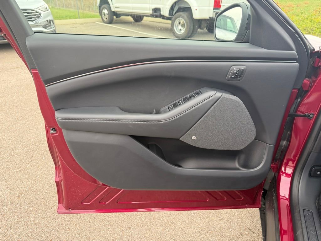 New 2025 Ford Mustang Mach-E Premium image 6