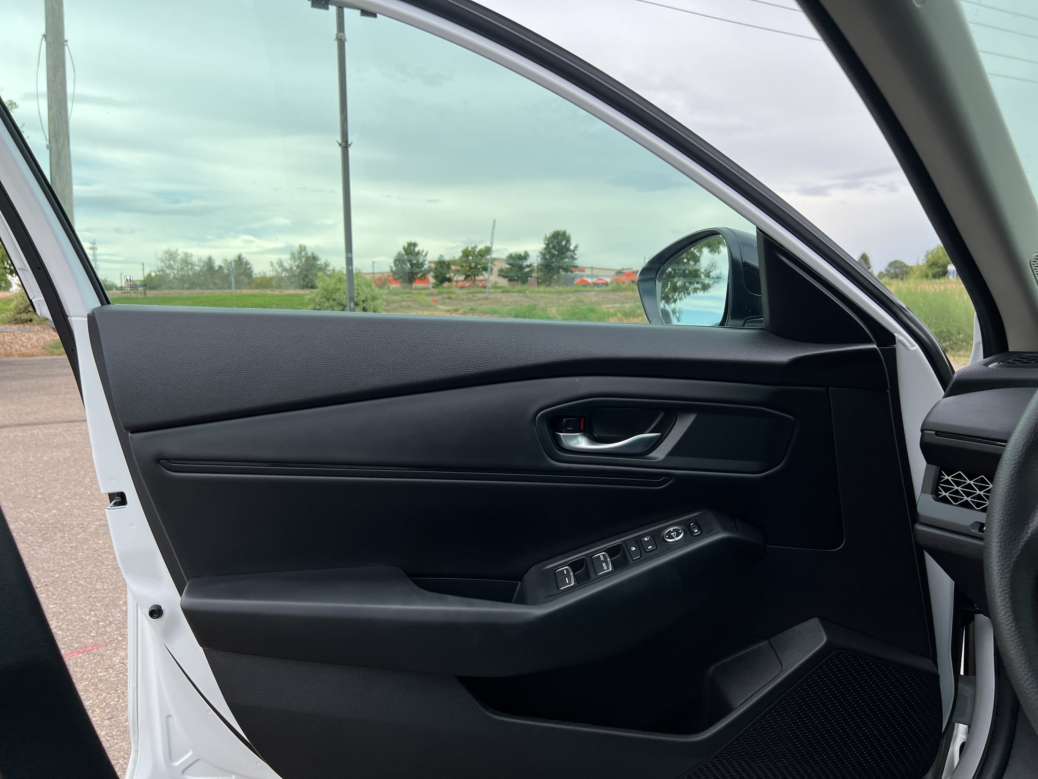 Used 2025 Honda Accord SE image 23