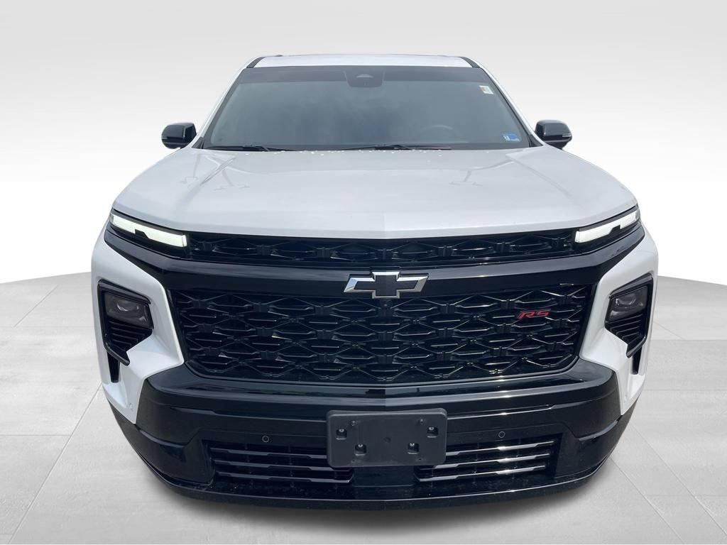 Used 2025 Chevrolet Traverse RS w/ LPO, Floor Liner Package AWD/4WD image 23
