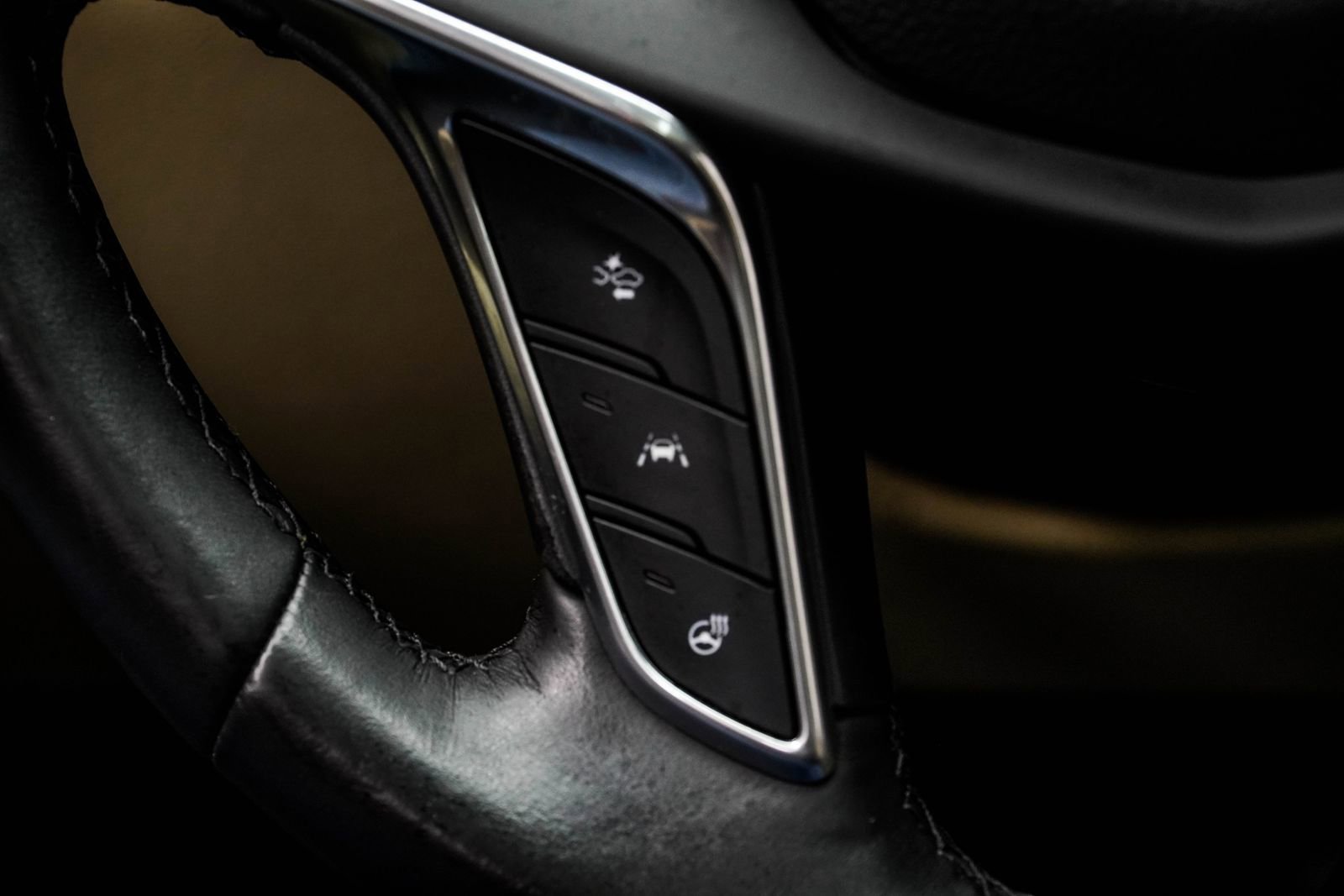 Used 2017 Cadillac XT5 Luxury w/ Driver Awareness Package image 25