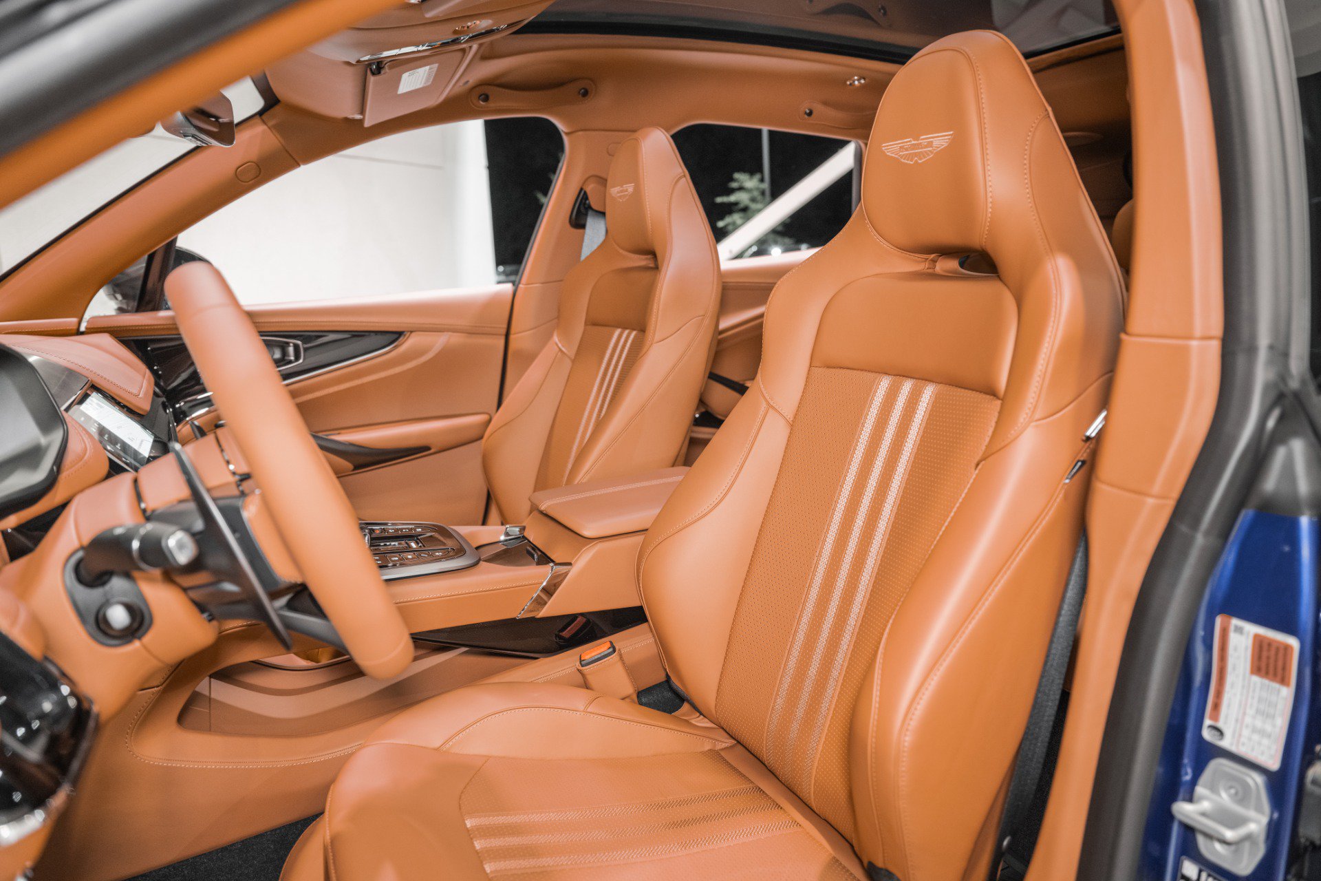 New 2026 Aston Martin DBX 707 AWD/4WD image 11