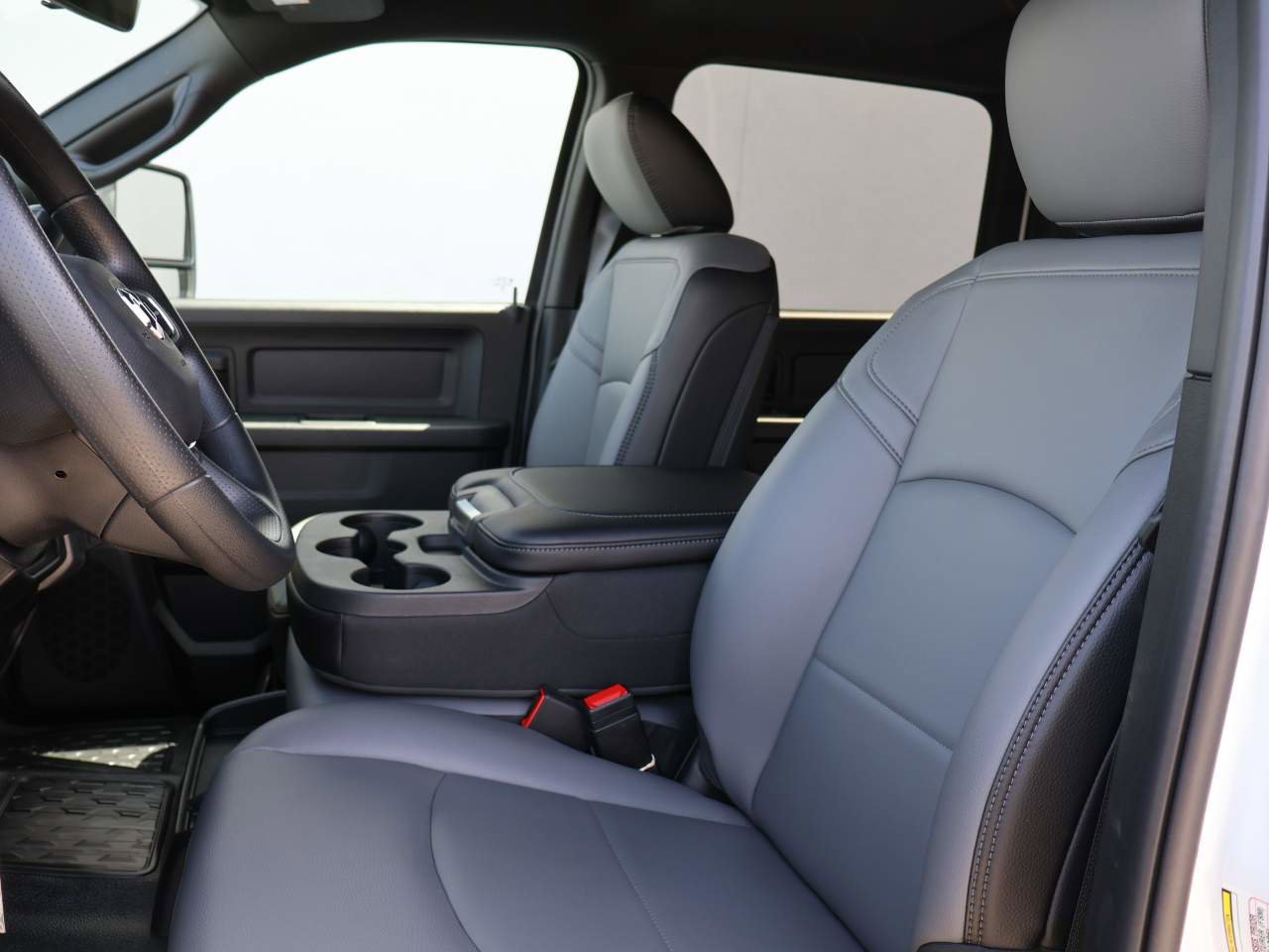 New 2025 RAM 5500 Tradesman image 10