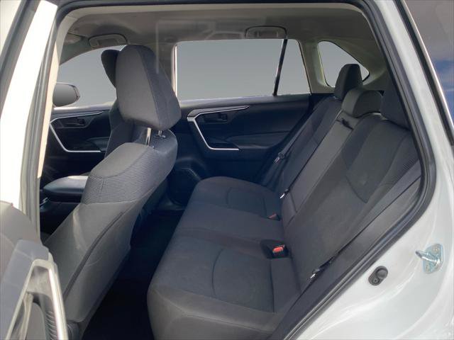 Certified 2025 Toyota RAV4 LE AWD/4WD image 13