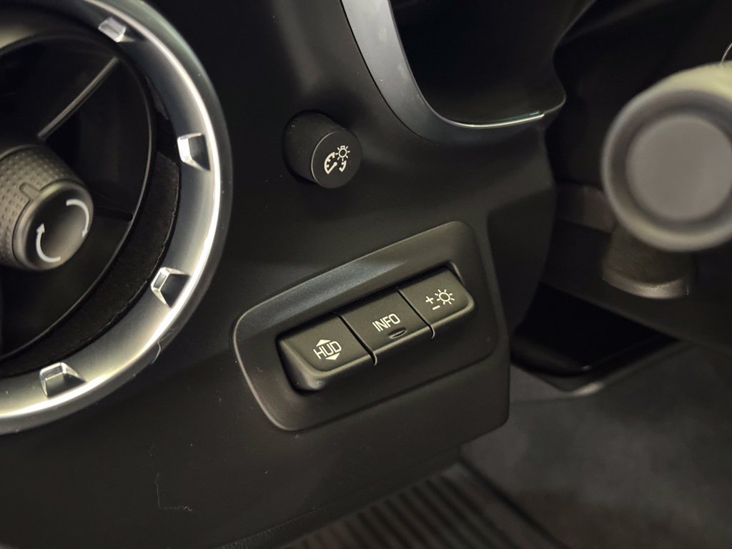 Used 2023 Chevrolet Camaro ZL1 RWD image 23