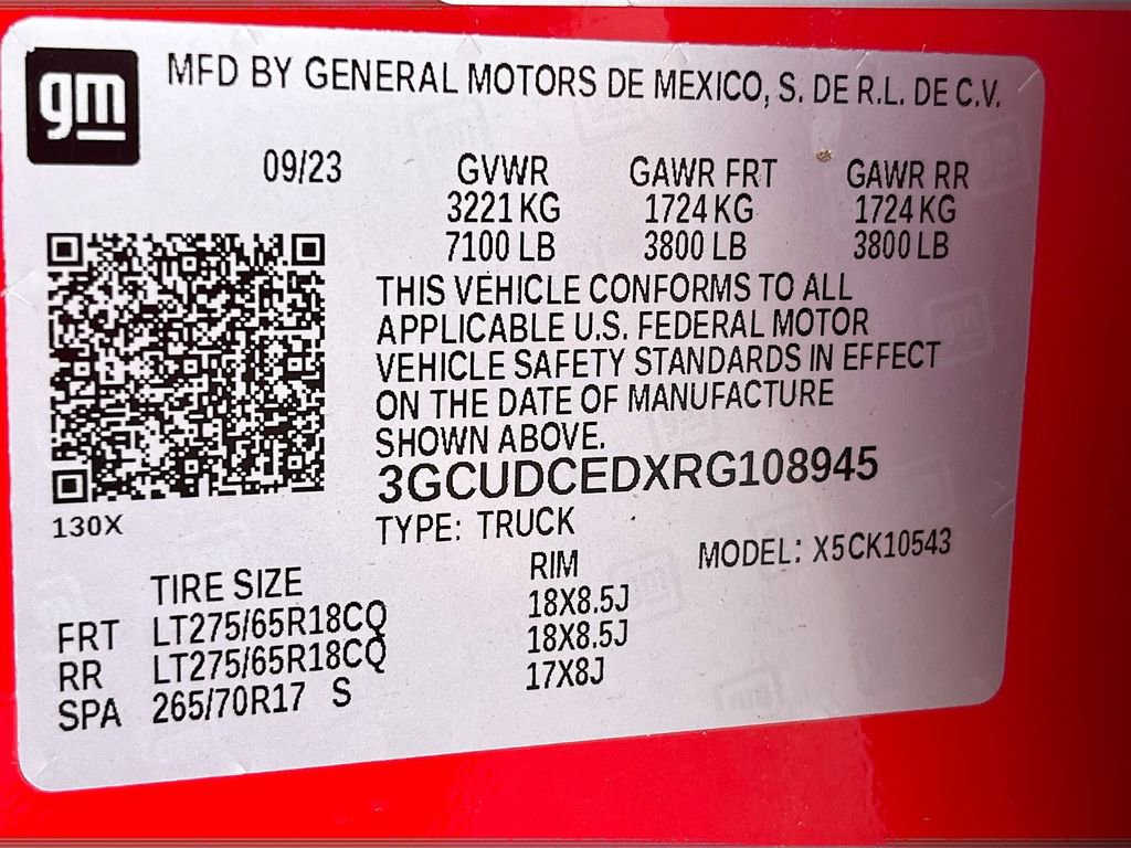 Used 2024 Chevrolet Silverado 1500 Custom Trail Boss w/ LPO, Dark Essentials Package AWD/4WD image 30