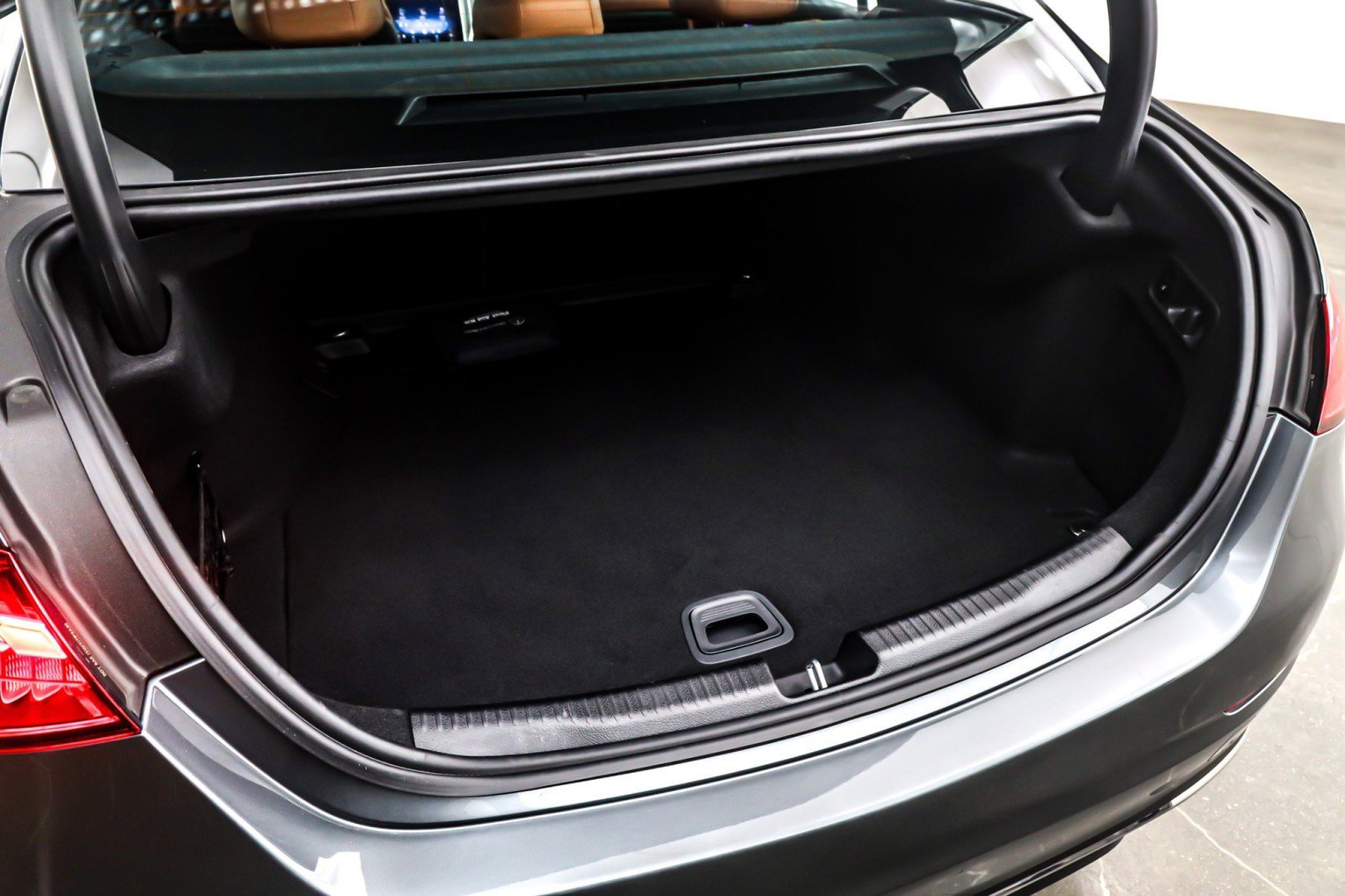 Certified 2023 Mercedes-Benz C 300 Sedan image 24