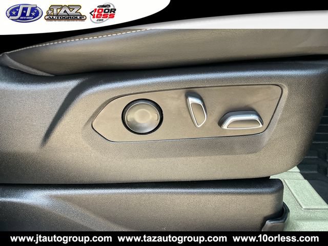 Used 2022 Cadillac Escalade ESV Premium Luxury AWD/4WD image 18