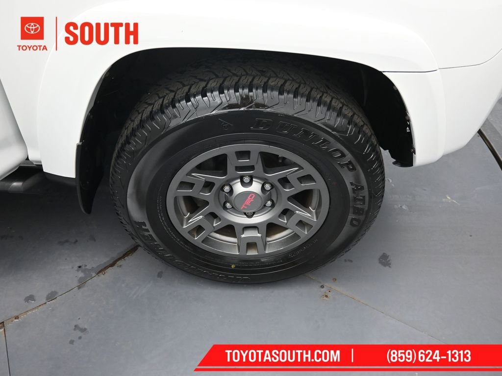 Used 2019 Toyota 4Runner TRD Off-Road Premium image 34