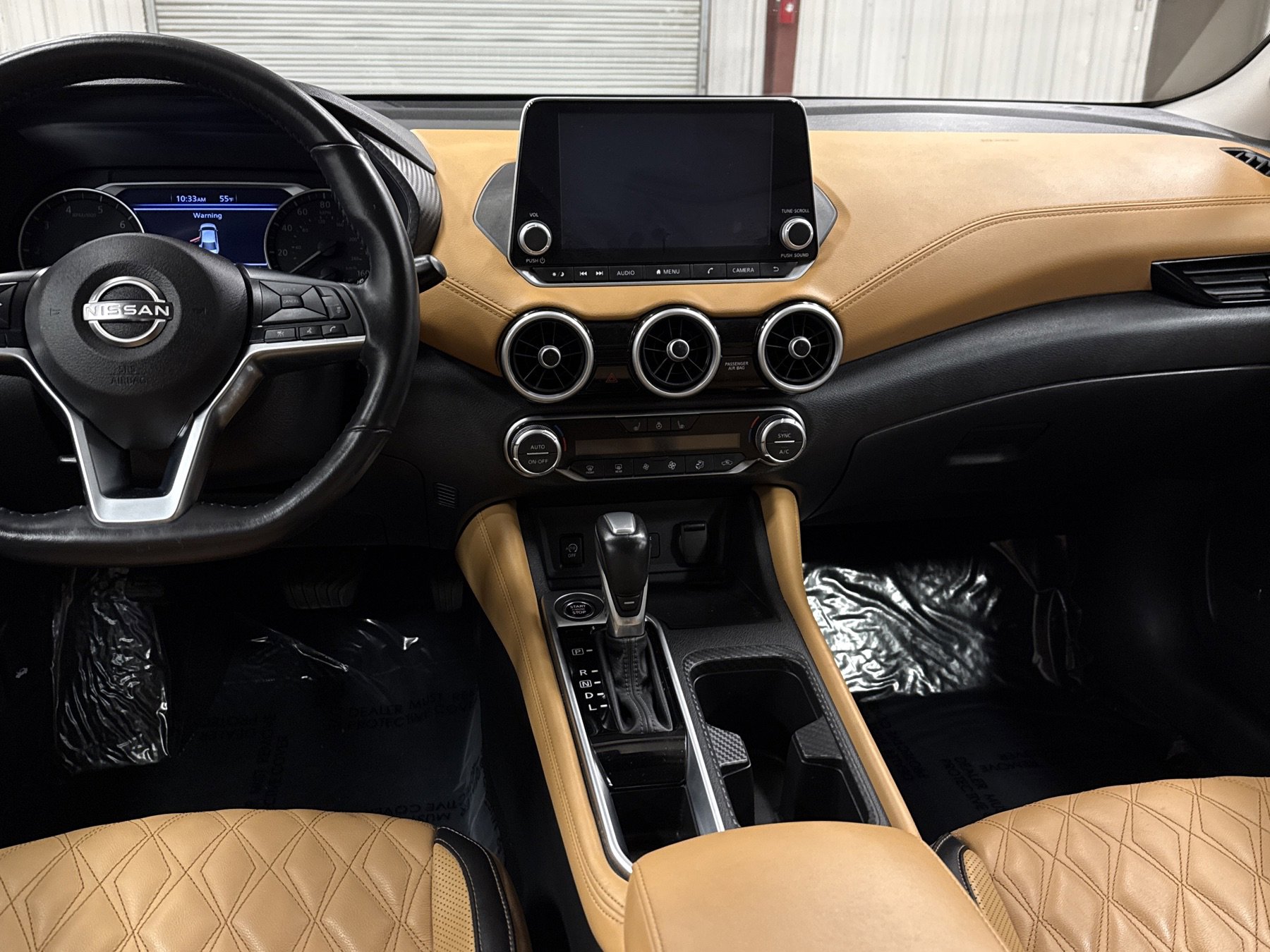 Used 2024 Nissan Sentra SV w/ SV Premium Package image 19
