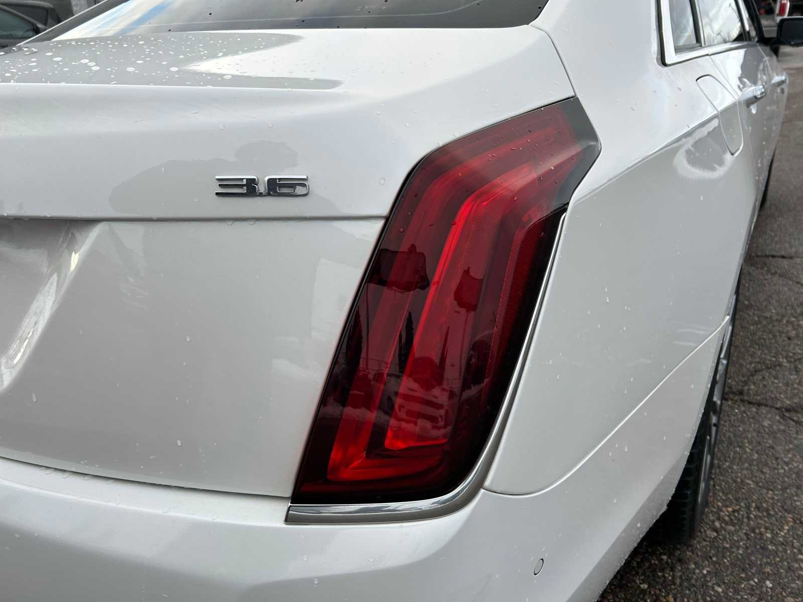 Used 2018 Cadillac CT6 Luxury image 26