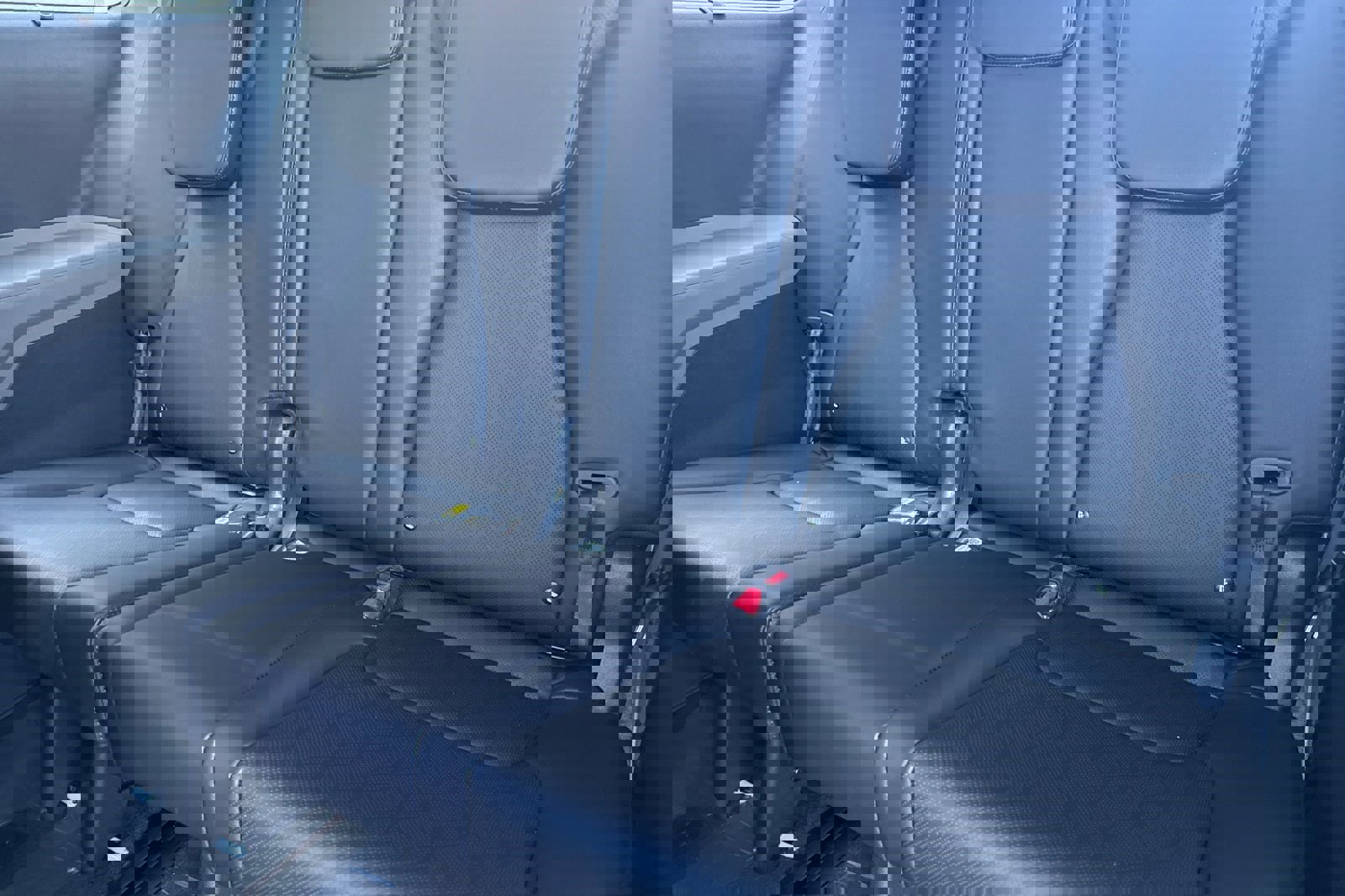 New 2026 Kia Carnival EX image 15