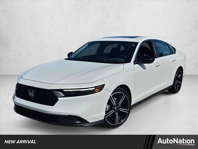 Used 2025 Honda Accord Sport image 1