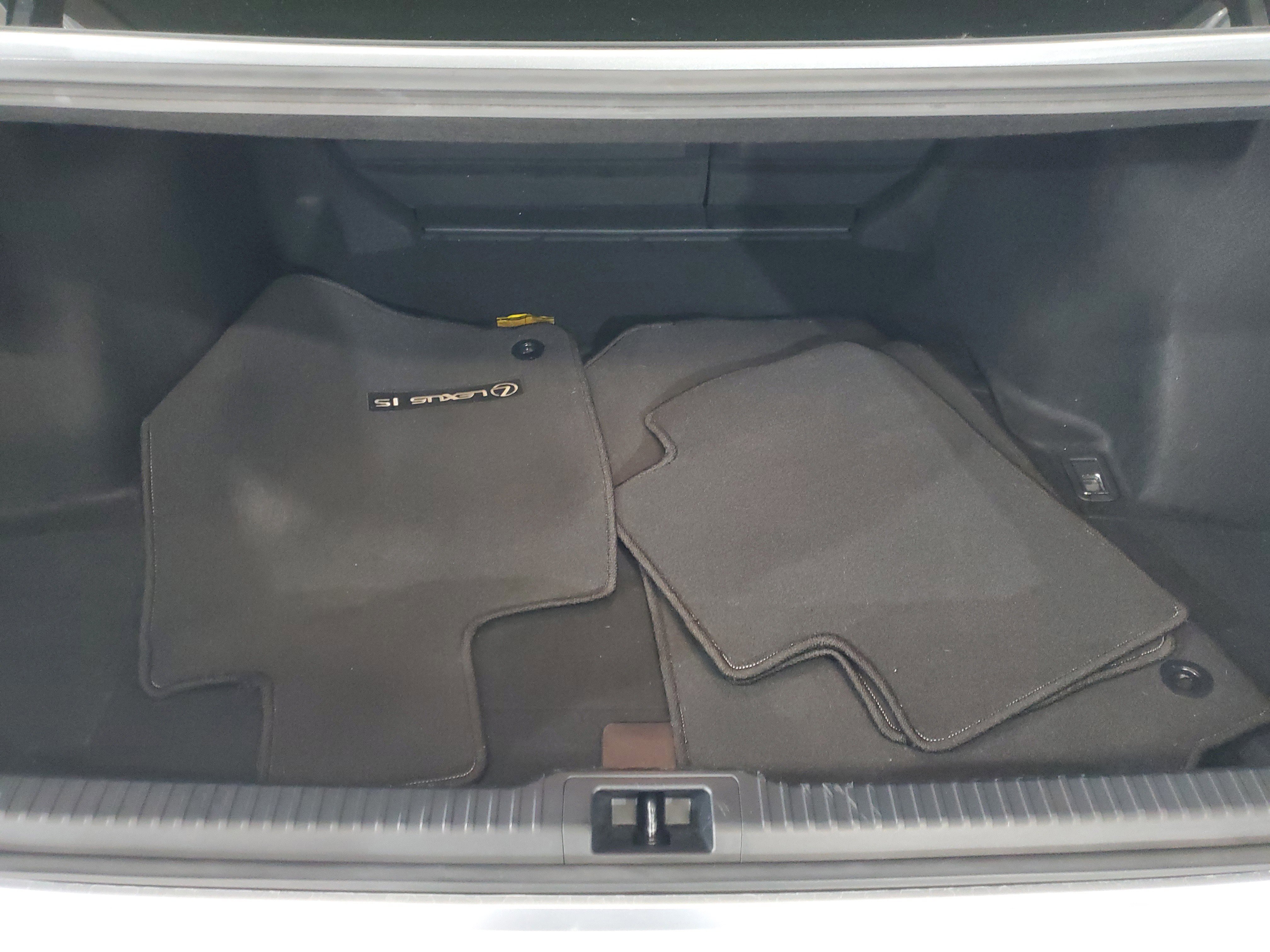 Certified 2023 Lexus IS 300 w/ Comfort Package image 8