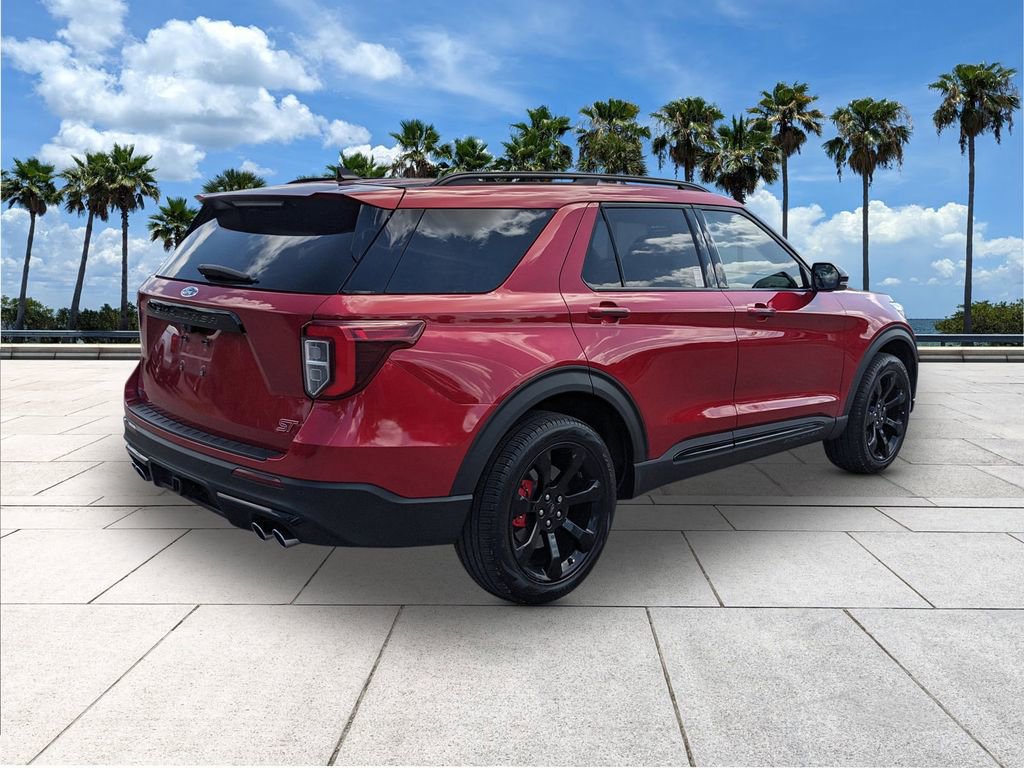 Used 2023 Ford Explorer ST w/ Equipment Group 401A image 7