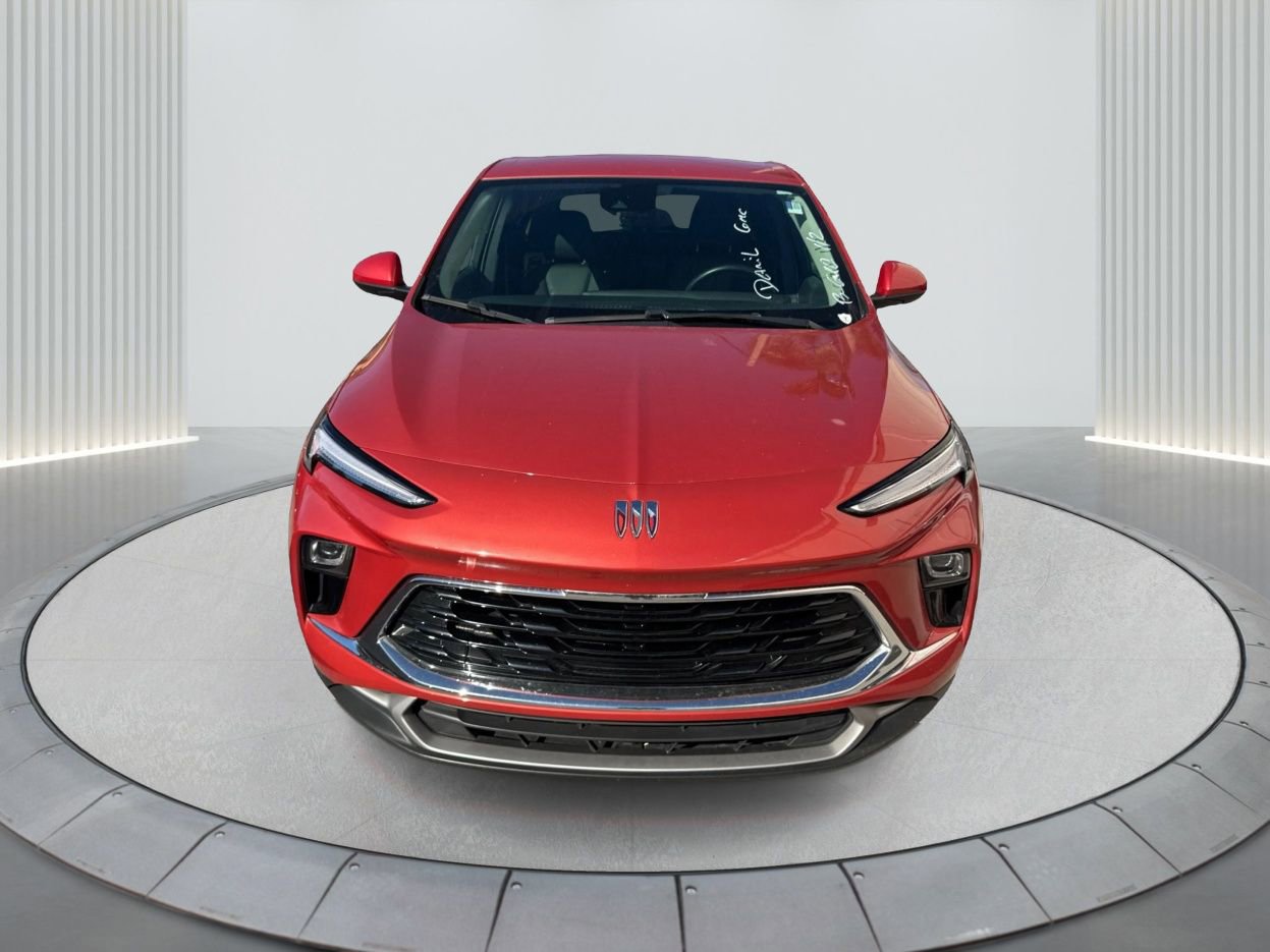 Used 2024 Buick Encore GX Preferred image 2