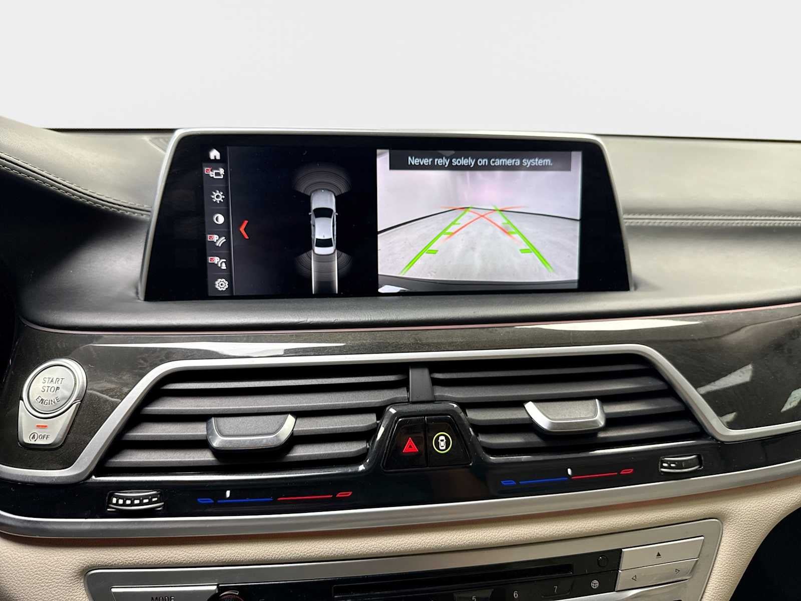 Used 2018 BMW 740i xDrive AWD/4WD image 24