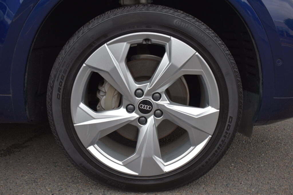 Used 2021 Audi Q5 Prestige w/ Prestige Package AWD/4WD image 28