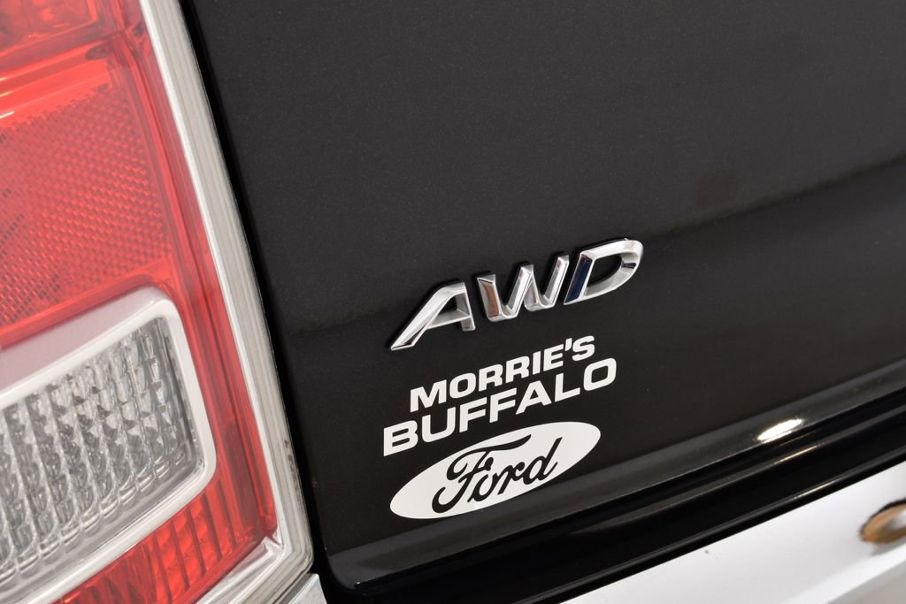 Used 2014 Chrysler 300 C w/ Harman/Kardon Audio Group AWD/4WD image 22