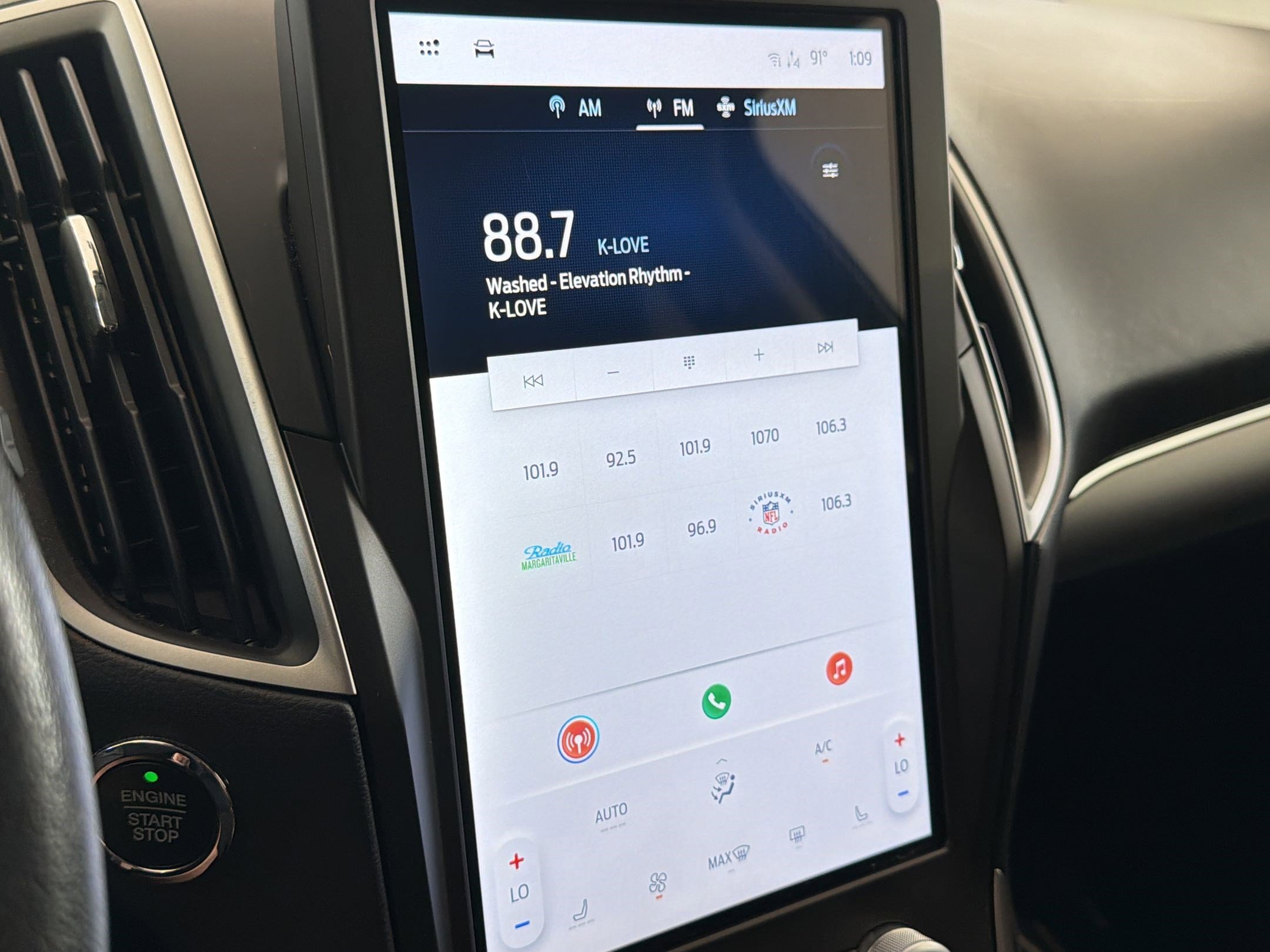 Used 2021 Ford Edge SEL w/ Convenience Package image 24