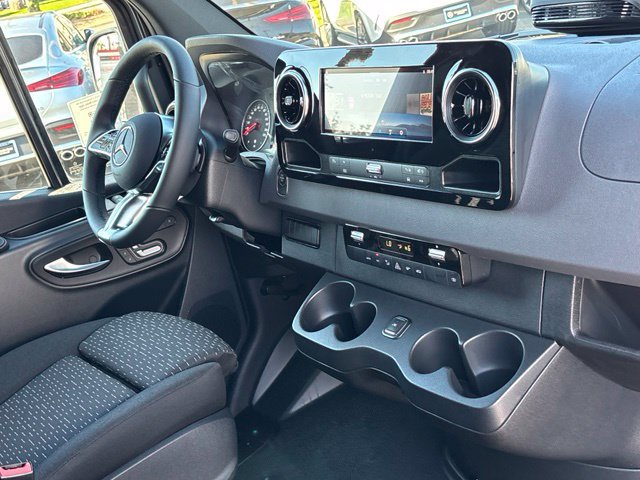 New 2026 Mercedes-Benz Sprinter 2500 image 30