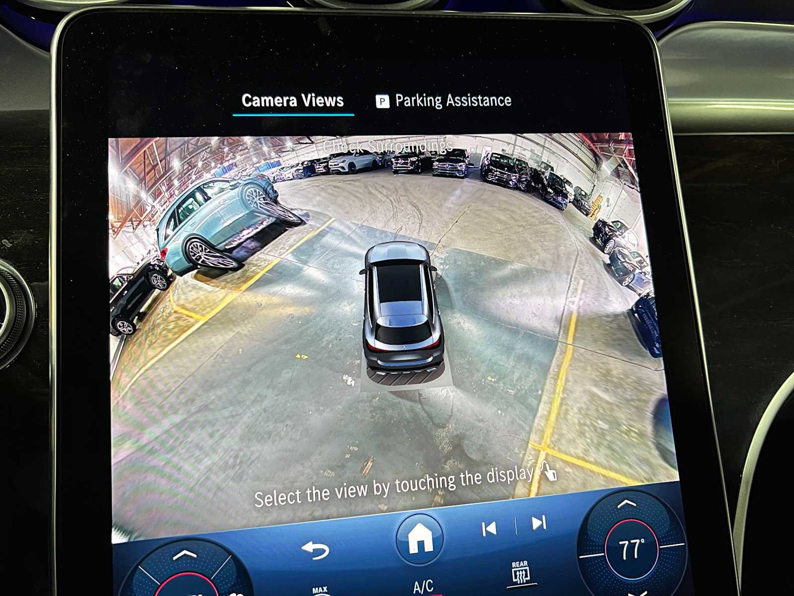 Used 2024 Mercedes-Benz GLC 300 4MATIC image 40