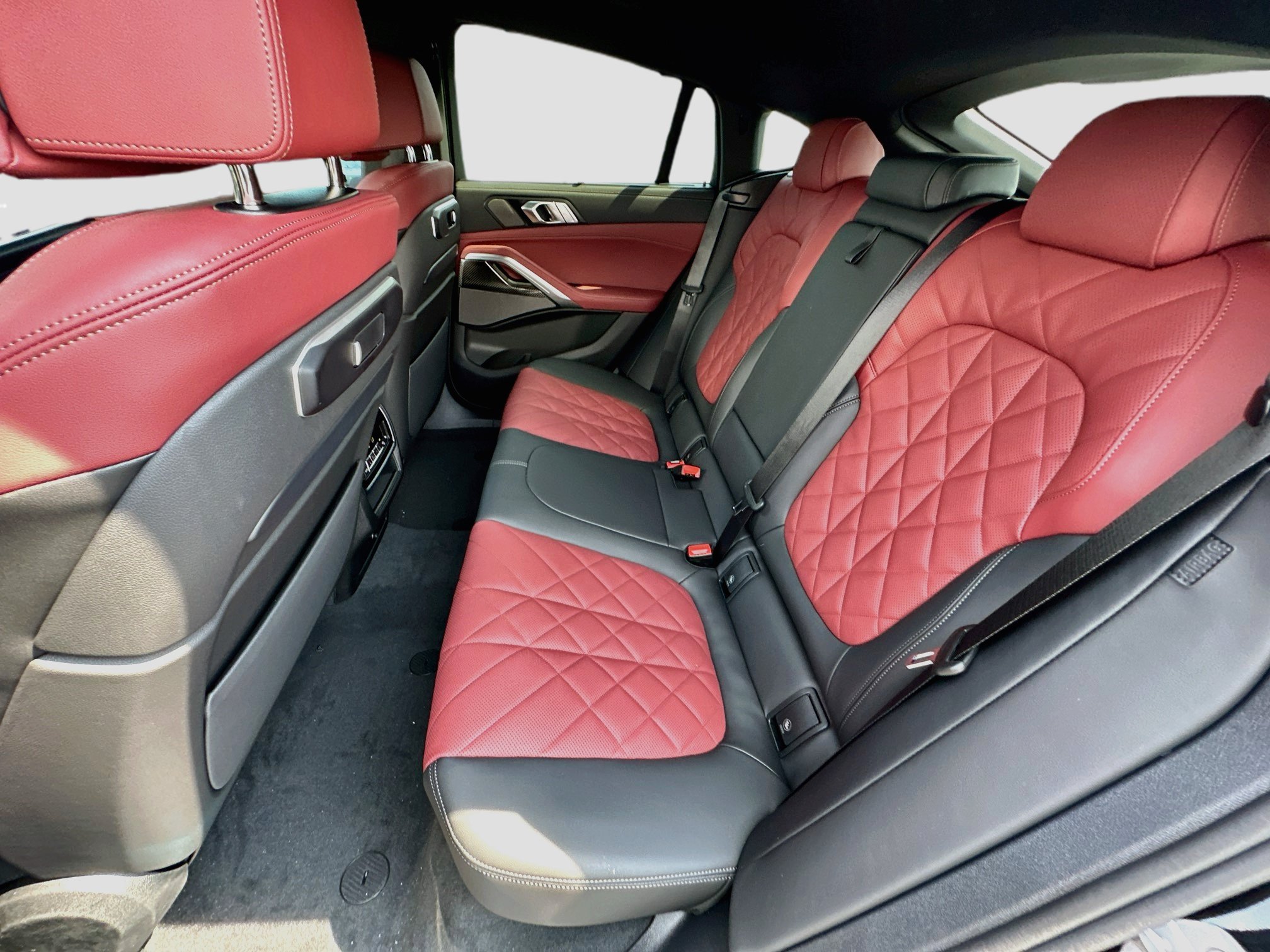New 2027 BMW X6 M60i w/ Executive Package AWD/4WD image 17